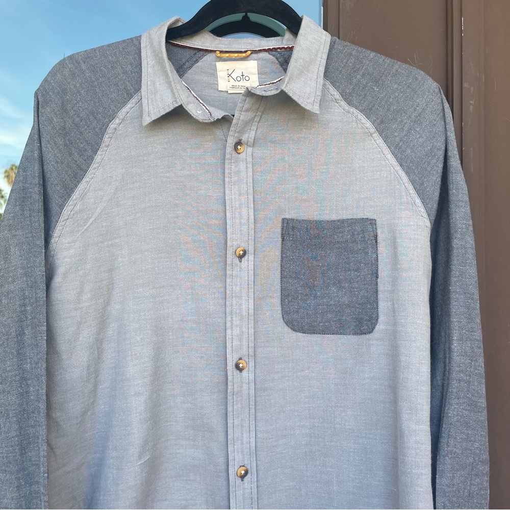 Koto 2-Toned Grey Long-Sleeve Lightweight Shirt M